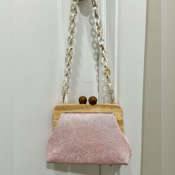 Pink Handmade Embossed Cowhide Wooden Frame Purse/with 2 Chain Styles - Picture 3 of 15